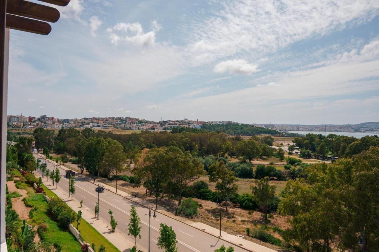 Sea View Malabata Family Only Apartment Танжер Екстериор снимка